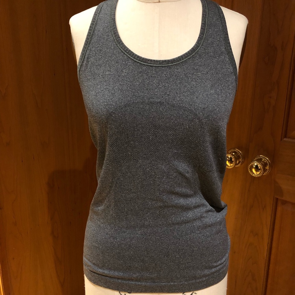 Lululemon Swiftly tank top
